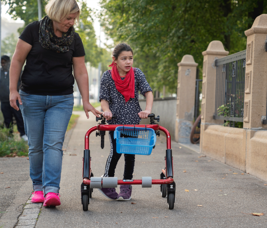 24-stunden-im-einsatz-pflege-kind-behinderung-blogbeitrag-blog